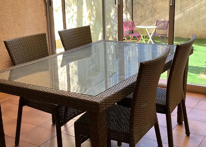 Appartement T3 Rez De Jardin