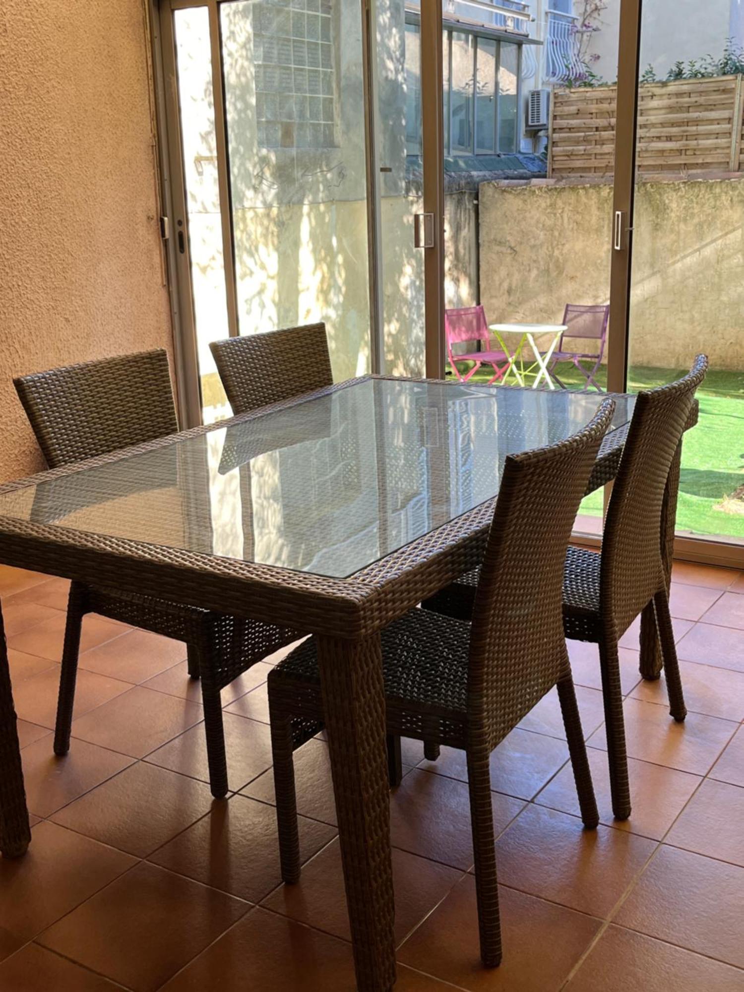 Apartment T3 Rez De Jardin *